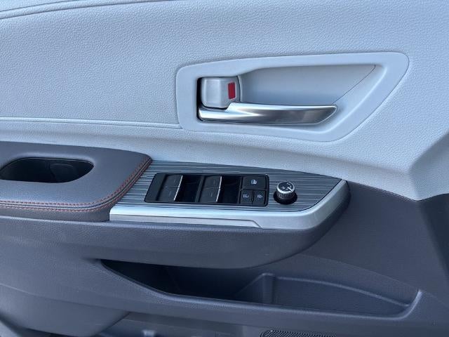 2021 Toyota Sienna XSE FWD 7-Passenger (Natl)