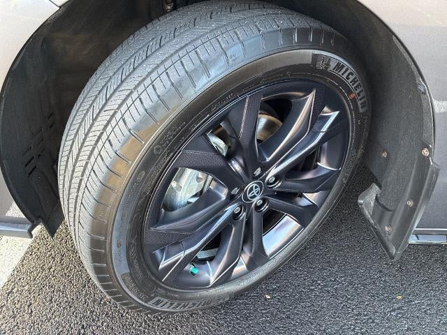 2021 Toyota Sienna XSE FWD 7-Passenger (Natl)