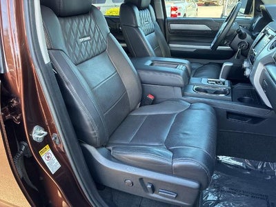 2017 Toyota Tundra 4WD 4WD 1794 Edition CrewMax 5.5' Bed 5.7L FFV (Natl)