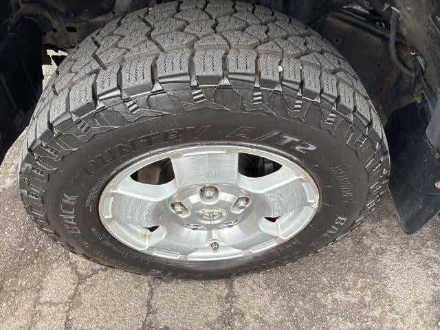 2010 Toyota Tundra 4WD Truck 4WD CrewMax Short Bed 4.6L (Natl)