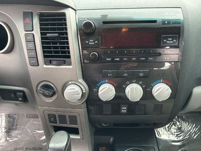 2010 Toyota Tundra 4WD Truck 4WD CrewMax Short Bed 4.6L (Natl)
