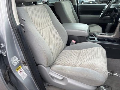 2010 Toyota Tundra 4WD Truck 4WD CrewMax Short Bed 4.6L (Natl)
