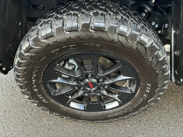 2024 Toyota Tundra 4WD 4WD SR5 CrewMax 5.5' Bed (SE)