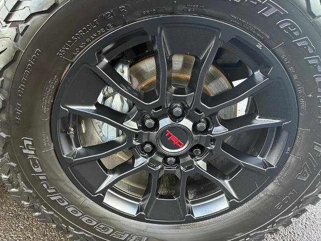 2024 Toyota Tundra 4WD 4WD SR5 CrewMax 5.5' Bed (SE)