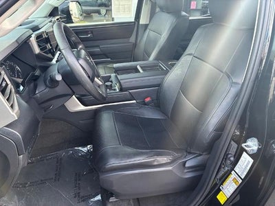 2024 Toyota Tundra 4WD 4WD SR5 CrewMax 5.5' Bed (SE)