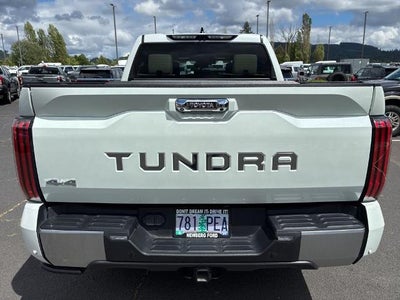 2023 Toyota Tundra 4WD 4WD Capstone Hybrid CrewMax 5.5' Bed (Natl)