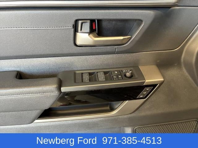 2024 Toyota Tundra 4WD 4WD Platinum CrewMax 5.5' Bed (Natl)