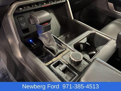 2024 Toyota Tundra 4WD 4WD Platinum CrewMax 5.5' Bed (Natl)