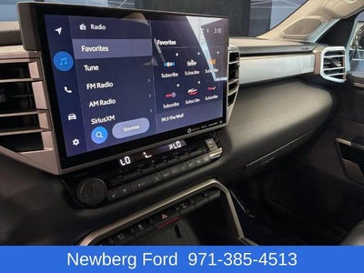 2024 Toyota Tundra 4WD 4WD Platinum CrewMax 5.5' Bed (Natl)