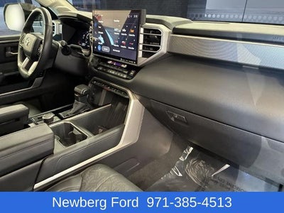 2024 Toyota Tundra 4WD 4WD Platinum CrewMax 5.5' Bed (Natl)
