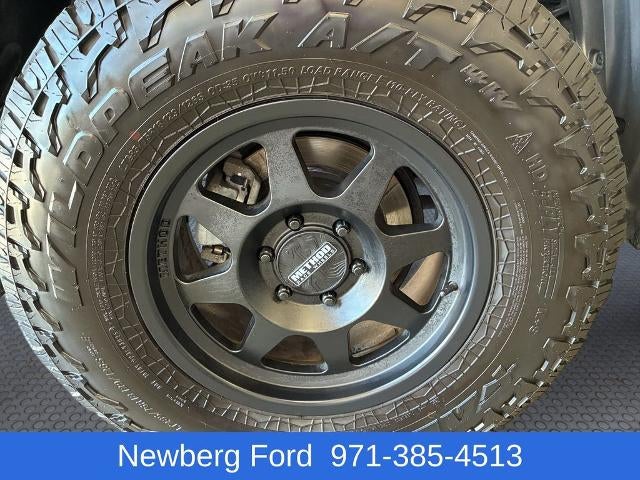 2024 Toyota Tundra 4WD 4WD Platinum CrewMax 5.5' Bed (Natl)