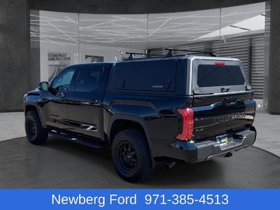 2024 Toyota Tundra 4WD 4WD Platinum CrewMax 5.5' Bed (Natl)