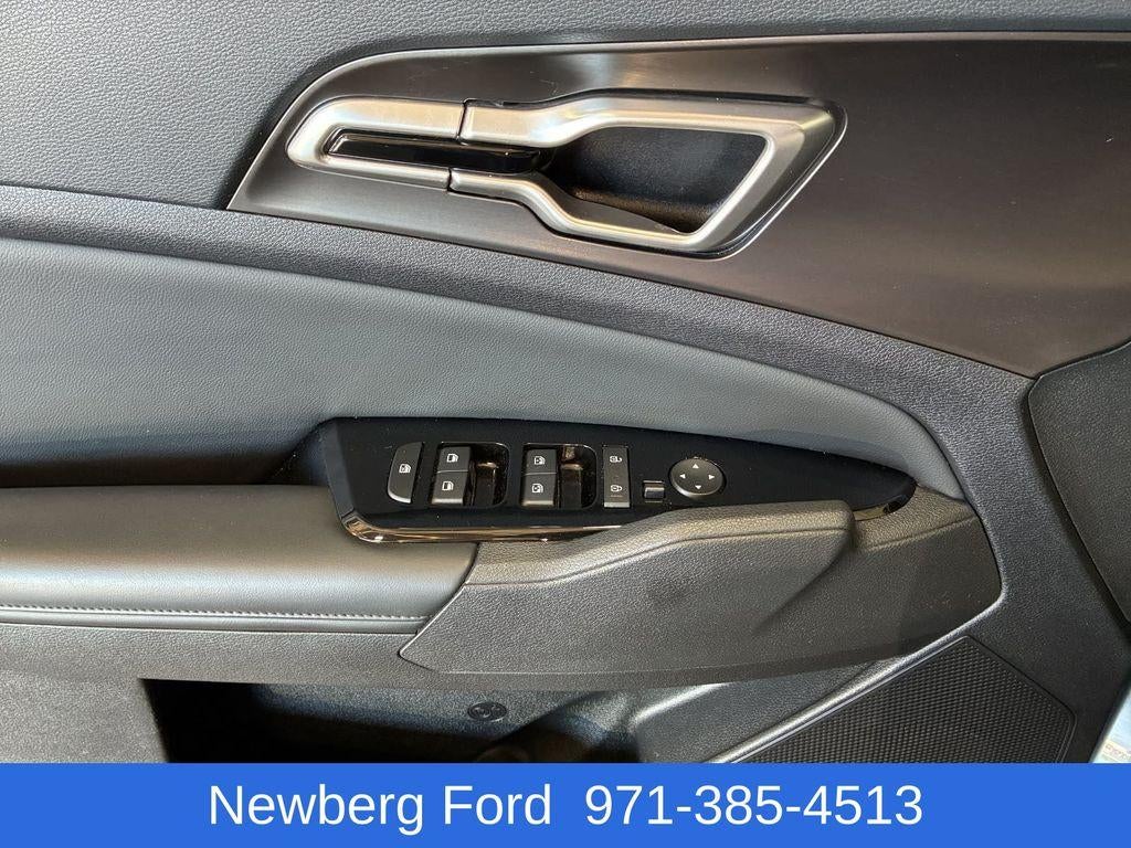 2023 Kia Sportage EX FWD
