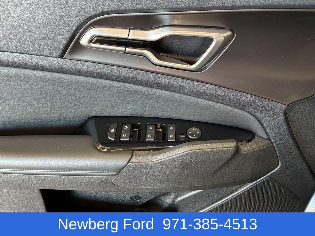 2023 Kia Sportage EX FWD