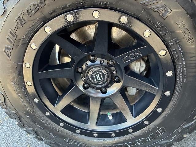 2020 Toyota 4Runner TRD Off Road 4WD (Natl)