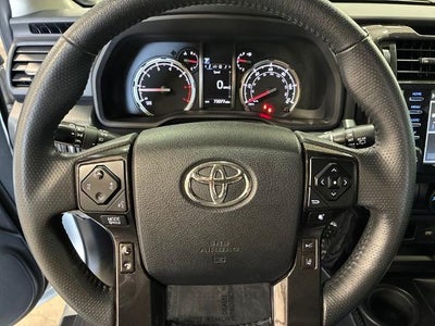 2020 Toyota 4Runner TRD Off Road 4WD (Natl)