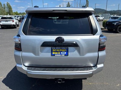 2020 Toyota 4Runner TRD Off Road 4WD (Natl)