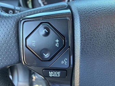 2022 Toyota 4Runner TRD Off Road 4WD (Natl)