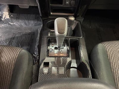 2022 Toyota 4Runner TRD Off Road 4WD (Natl)