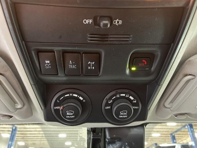 2022 Toyota 4Runner TRD Off Road 4WD (Natl)