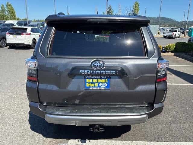 2022 Toyota 4Runner TRD Off Road 4WD (Natl)