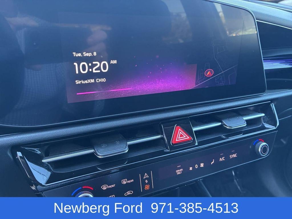 2024 Kia Niro EX FWD