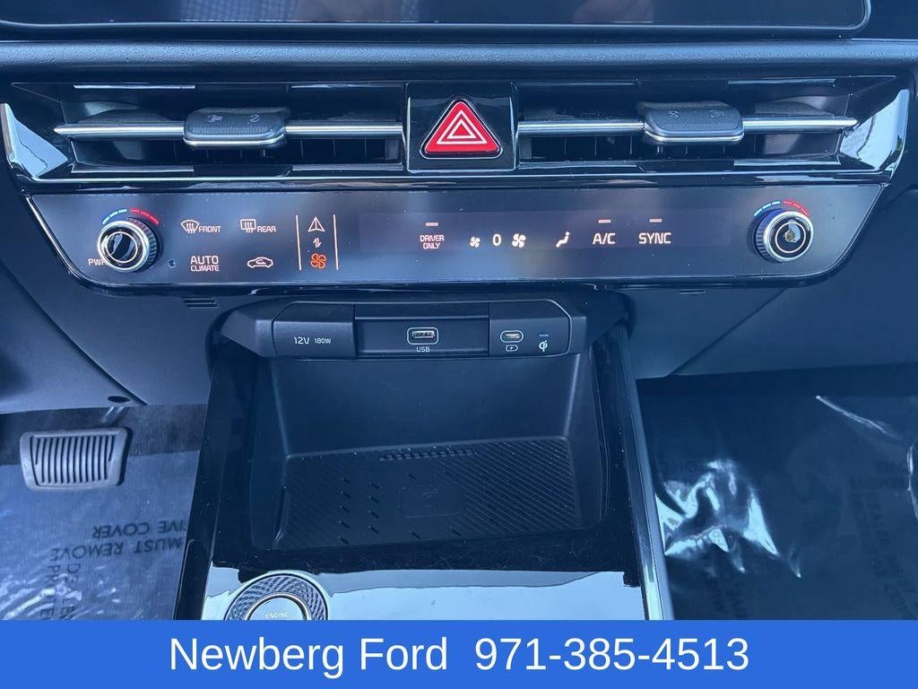 2024 Kia Niro EX FWD