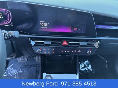 2024 Kia Niro EX FWD