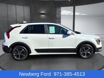 2024 Kia Niro EX FWD