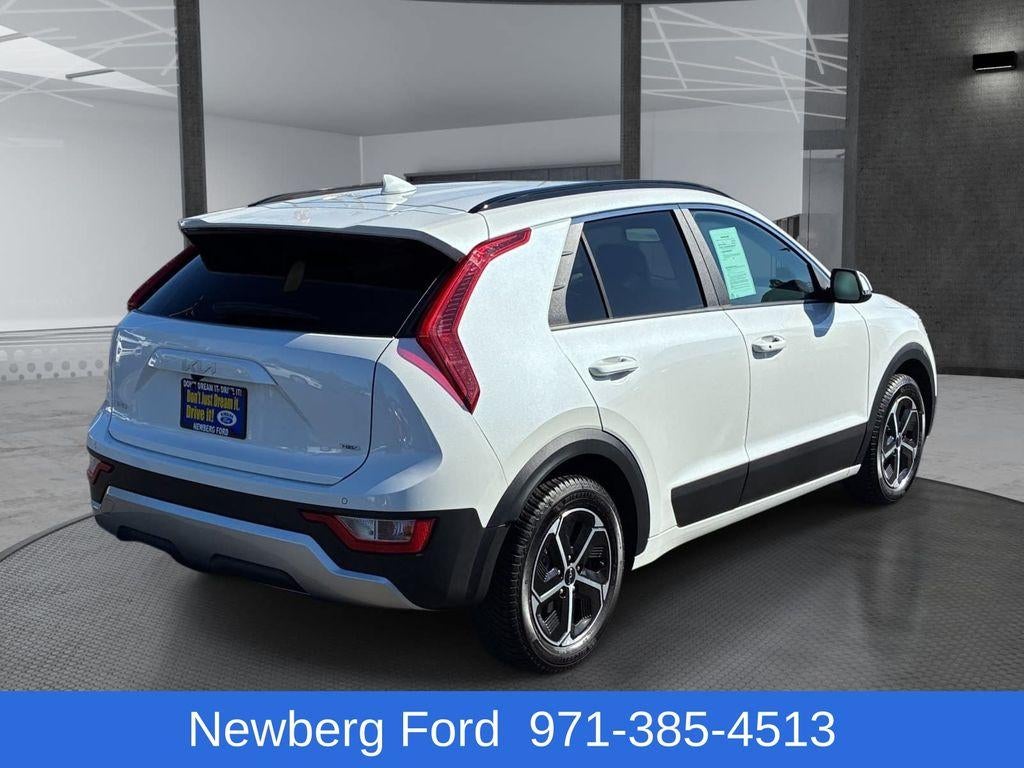 2024 Kia Niro EX FWD