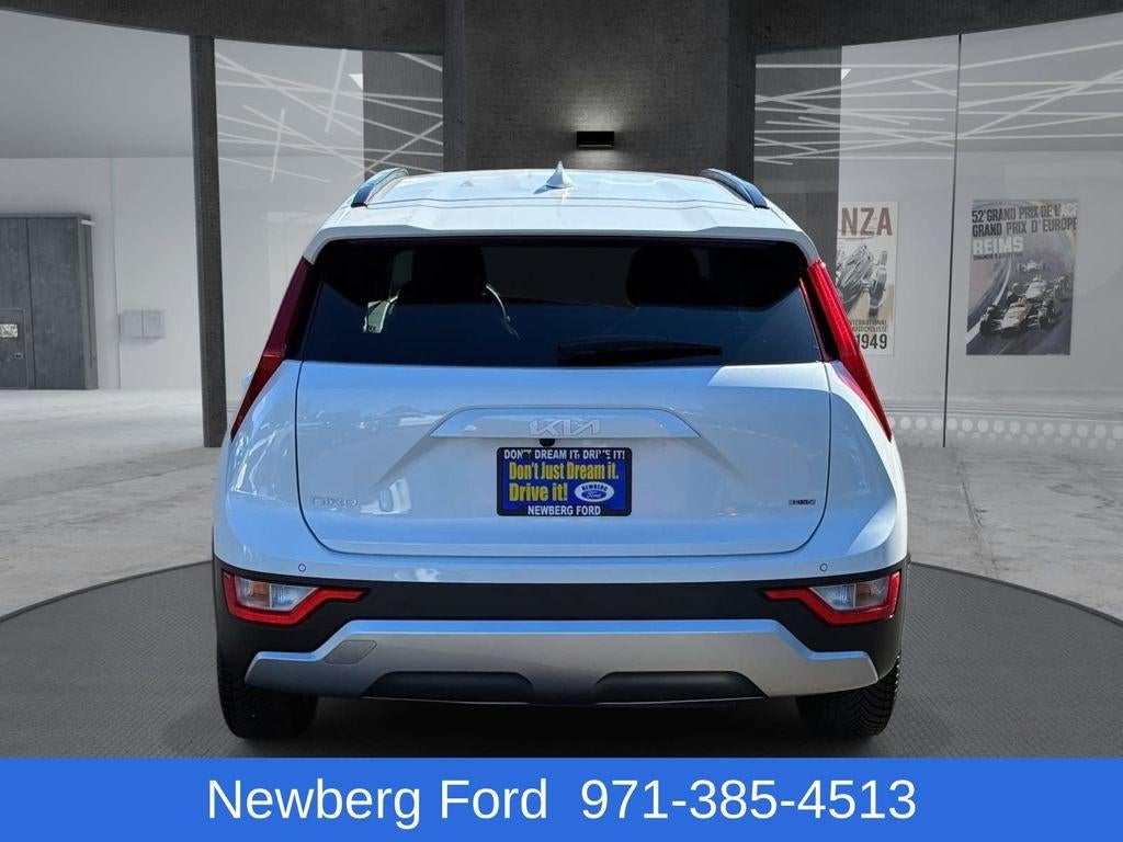 2024 Kia Niro EX FWD