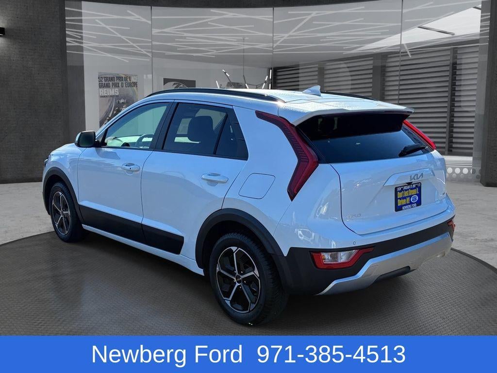 2024 Kia Niro EX FWD
