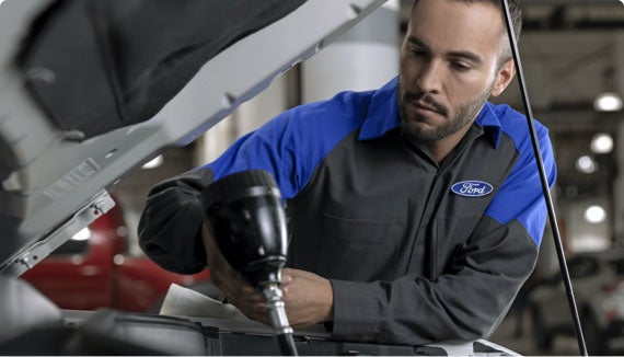 Service expert | Newberg Ford in Newberg OR